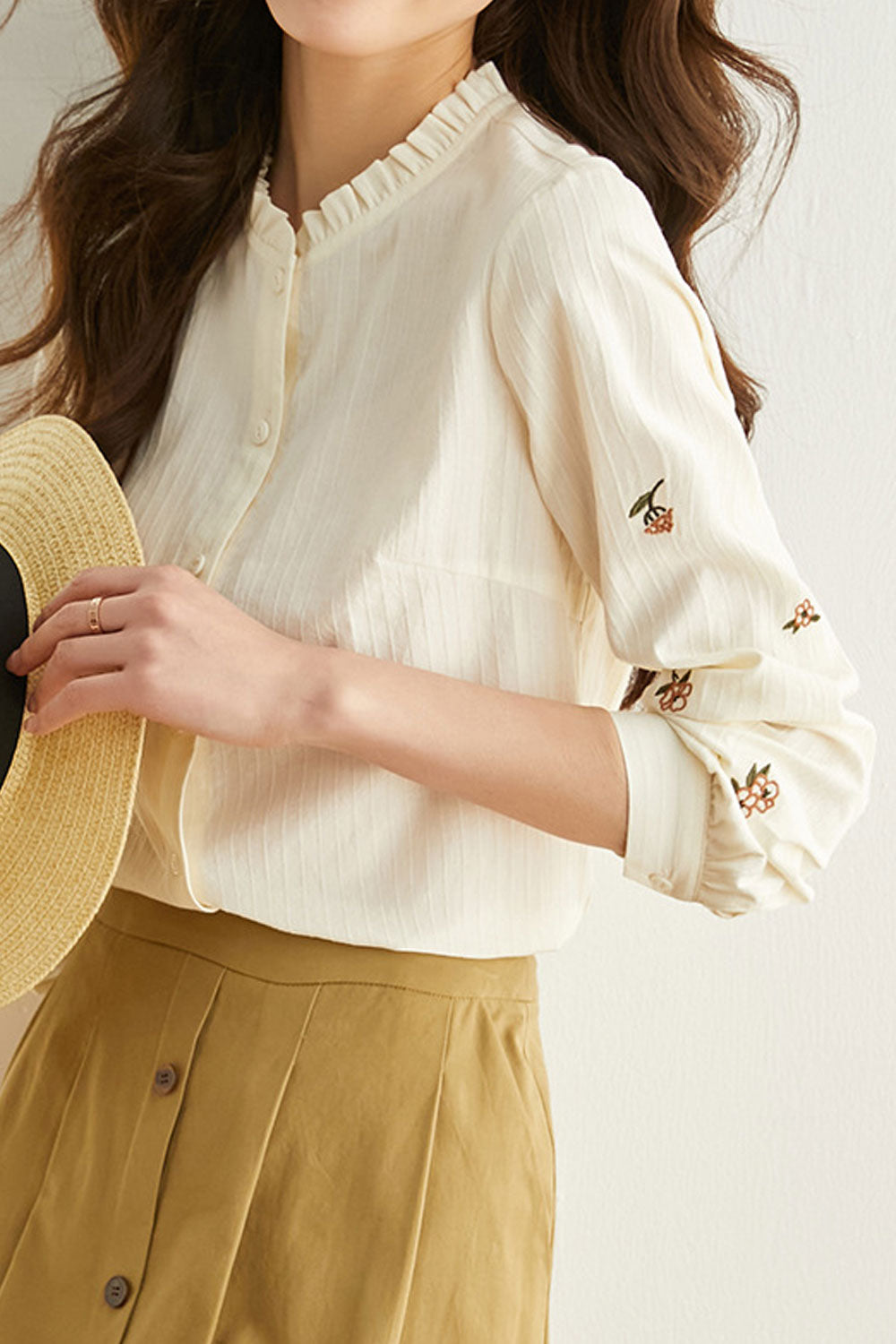 Women's Stand up Collar Style Flower Embroidery Long-Sleeved Top