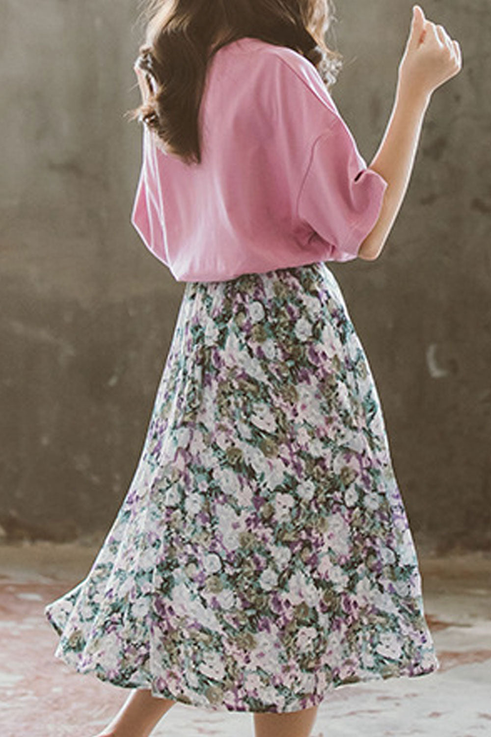 Kids Girls Amazing Two Piece Printed Skirt Short Sleeve Solid Colored Outfit Set