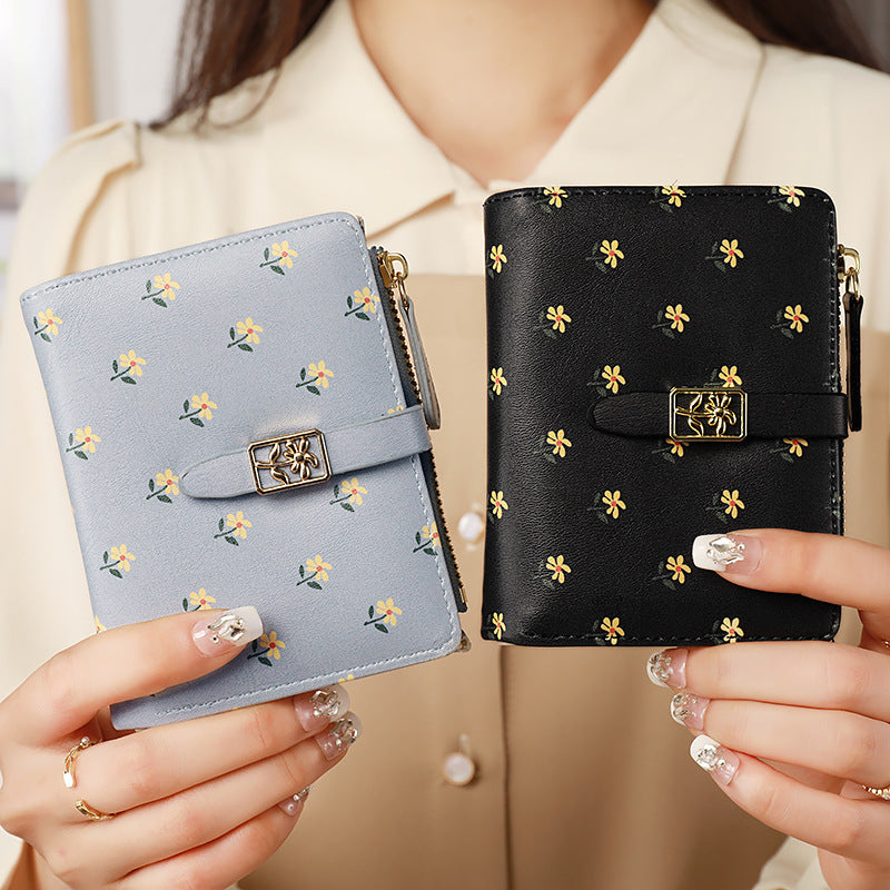Rose Floral Print Women’s Wallet with Zipper & Buckle – Short Style Multi-Card Slot Coin Purse
