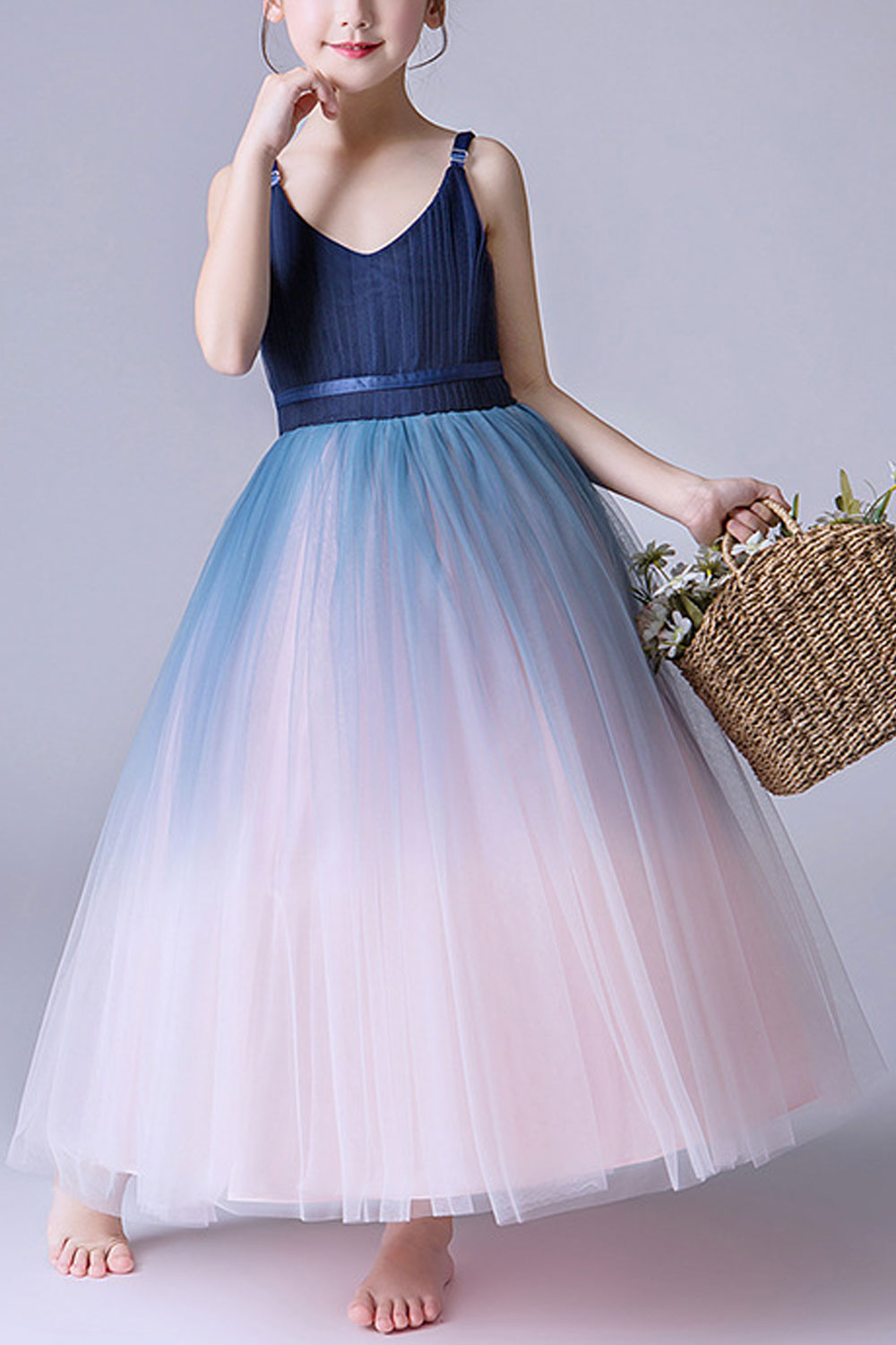 Kids Girls Spectacular Strap Neck Sleeveless Solid Pattern Lovely Fluffy Skirt Dress