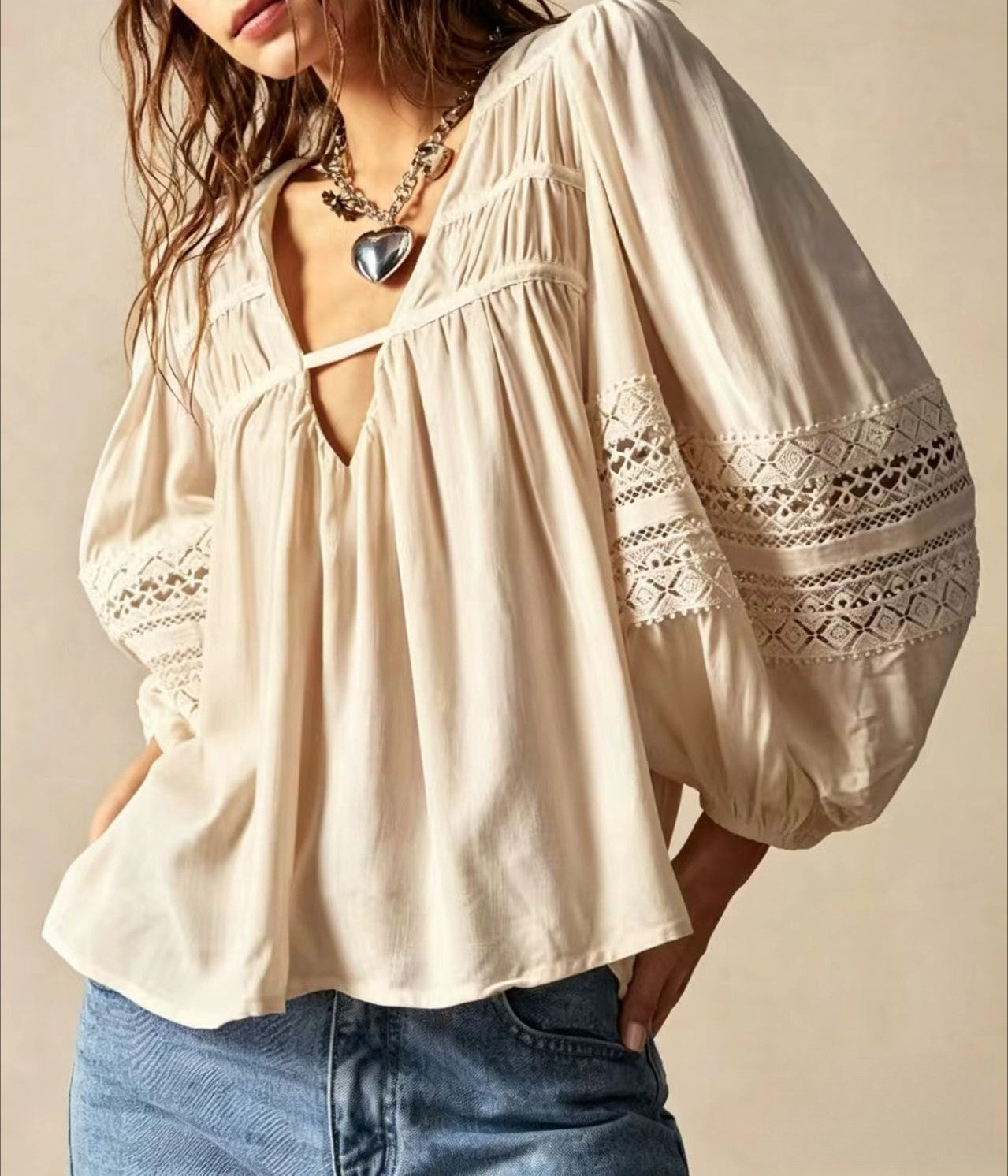 Bohemian Style Casual Solid Color Woven Top for Women – Relaxed Fit Everyday Fashion Blouse