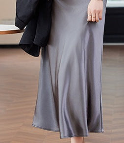 Women’s Spring & Summer Slim-Fit Base Skirt – Elegant, Figure-Flattering Style