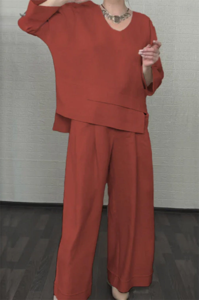 Title: Women's Round Neck Long Sleeve Casual Top with Mid-Waist Pocket Straight-Leg Pants Two-Piece Set
