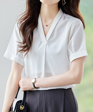 Women's Caramel Short-Sleeved V-Neck Shirt - Lightweight Summer Casual Top