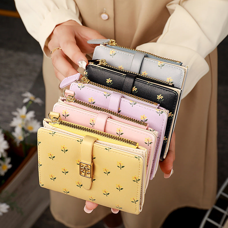 Rose Floral Print Women’s Wallet with Zipper & Buckle – Short Style Multi-Card Slot Coin Purse