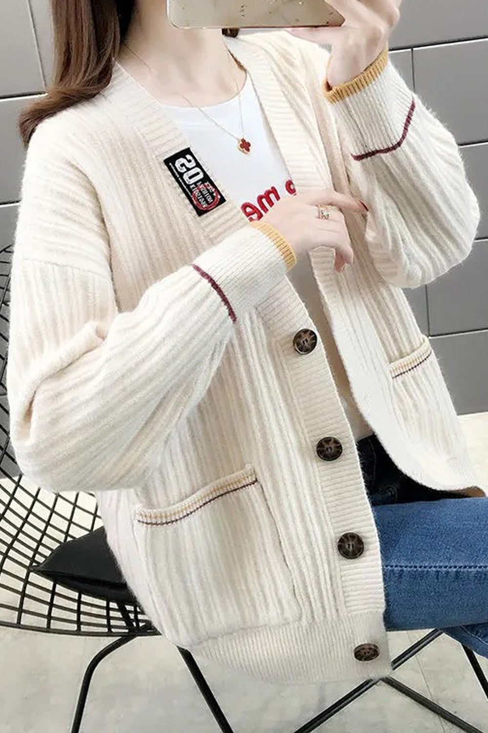 Women Knitted Ribbed Cuff V-Neck Button Closure Solid Pattern Weekend Cardigan