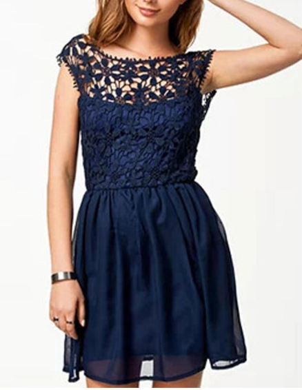 Women Halter Style Sleeveless Lace Decorated Dress