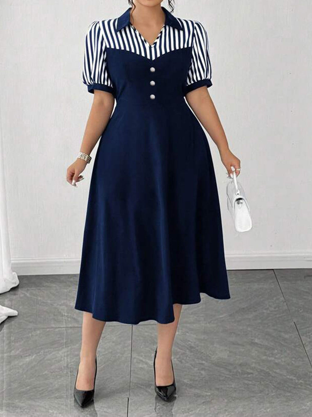 Women's Slim Fit Mid-Length Short Sleeve Casual Dress