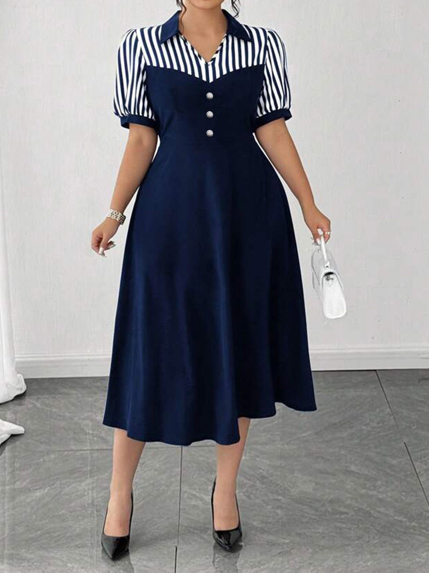 Women's Slim Fit Mid-Length Short Sleeve Casual Dress