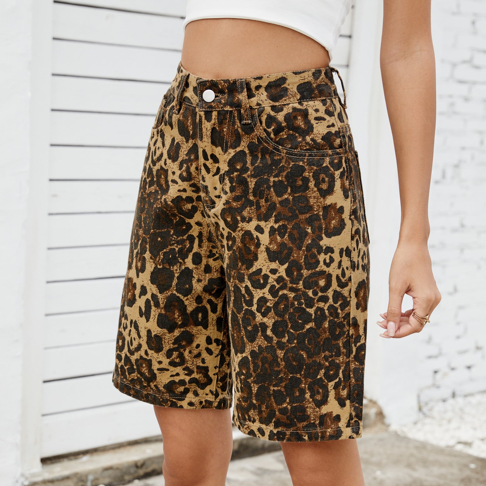 Summer New Washed Casual Retro Leopard Print Slim Denim Shorts for Women