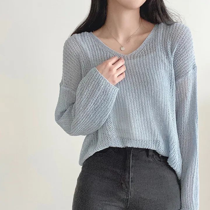 Summer Thin Sun Protection Blouse - The Perfect Light Layer for Sunny Days