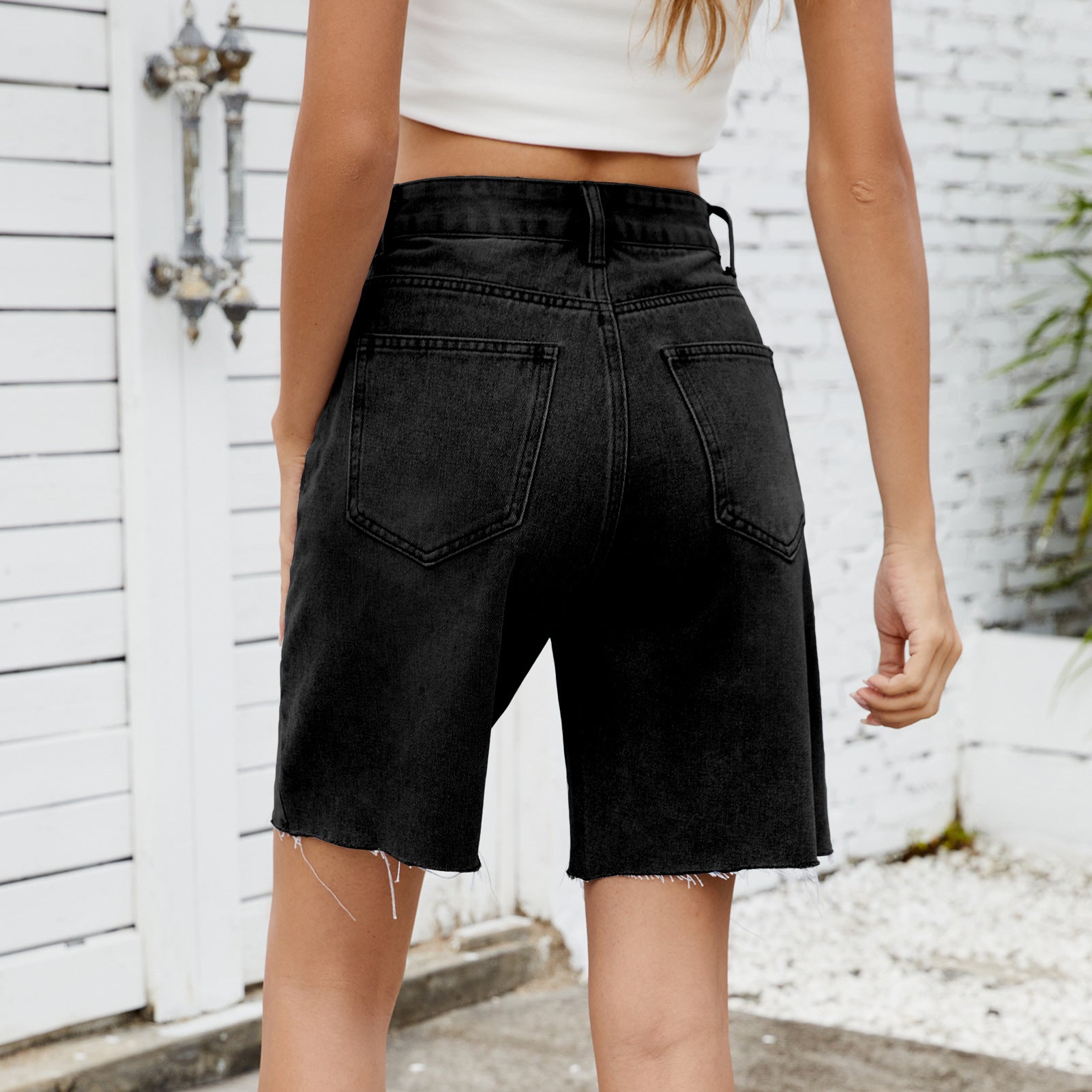 New Washed Straight-Leg Casual Edge Denim Shorts for Women - Trendy Summer Street Style