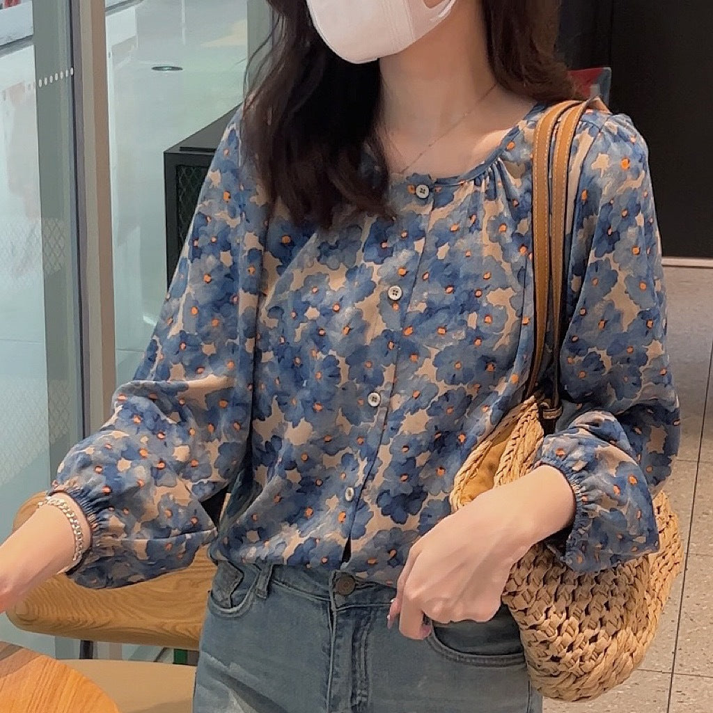 French-Inspired Light Mature Niche Top - Elegant Minimalist Style for Women