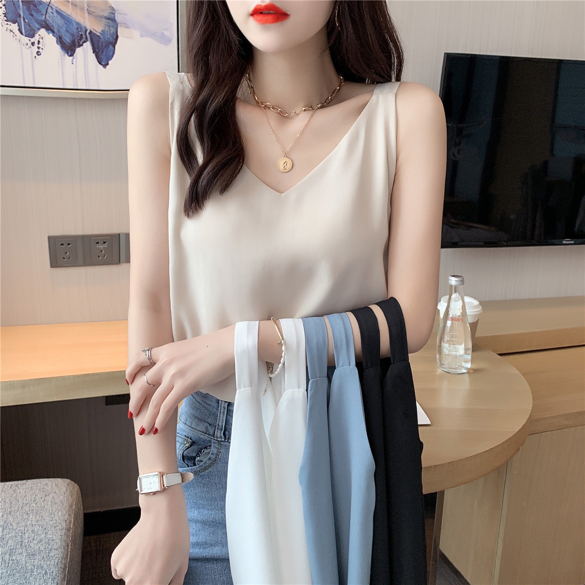 2025 Women's Chiffon V-Neck Double-Layer Camisole - White