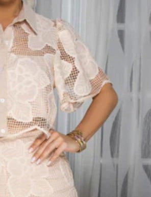 New Spring & Summer Lace Hollow-Out Patchwork Turn-Down Collar Short-Sleeve Shirt and Long Pants Two-Piece Set