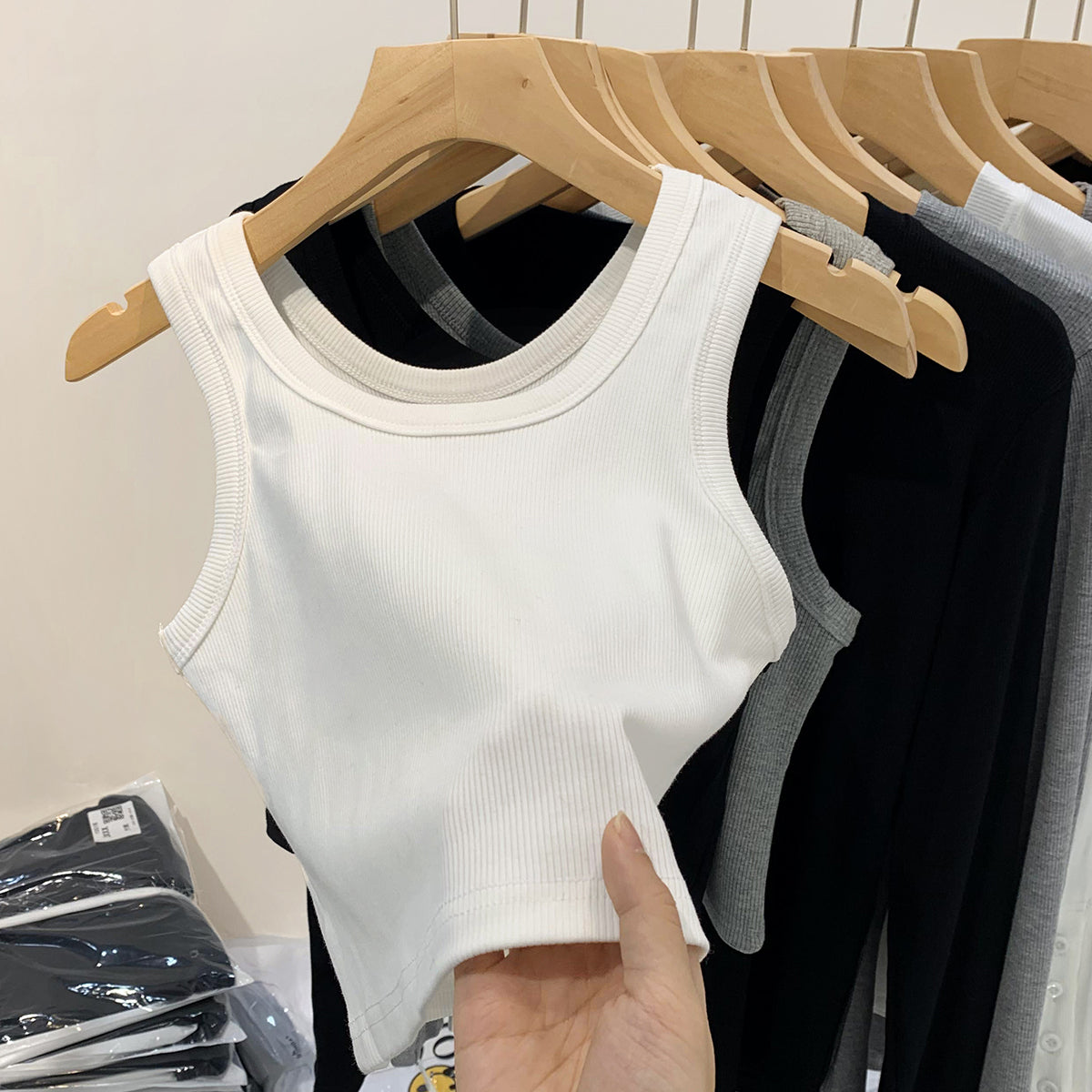 Threaded Camisole Sports Vest for Women - Breathable, Supportive, and Sleek