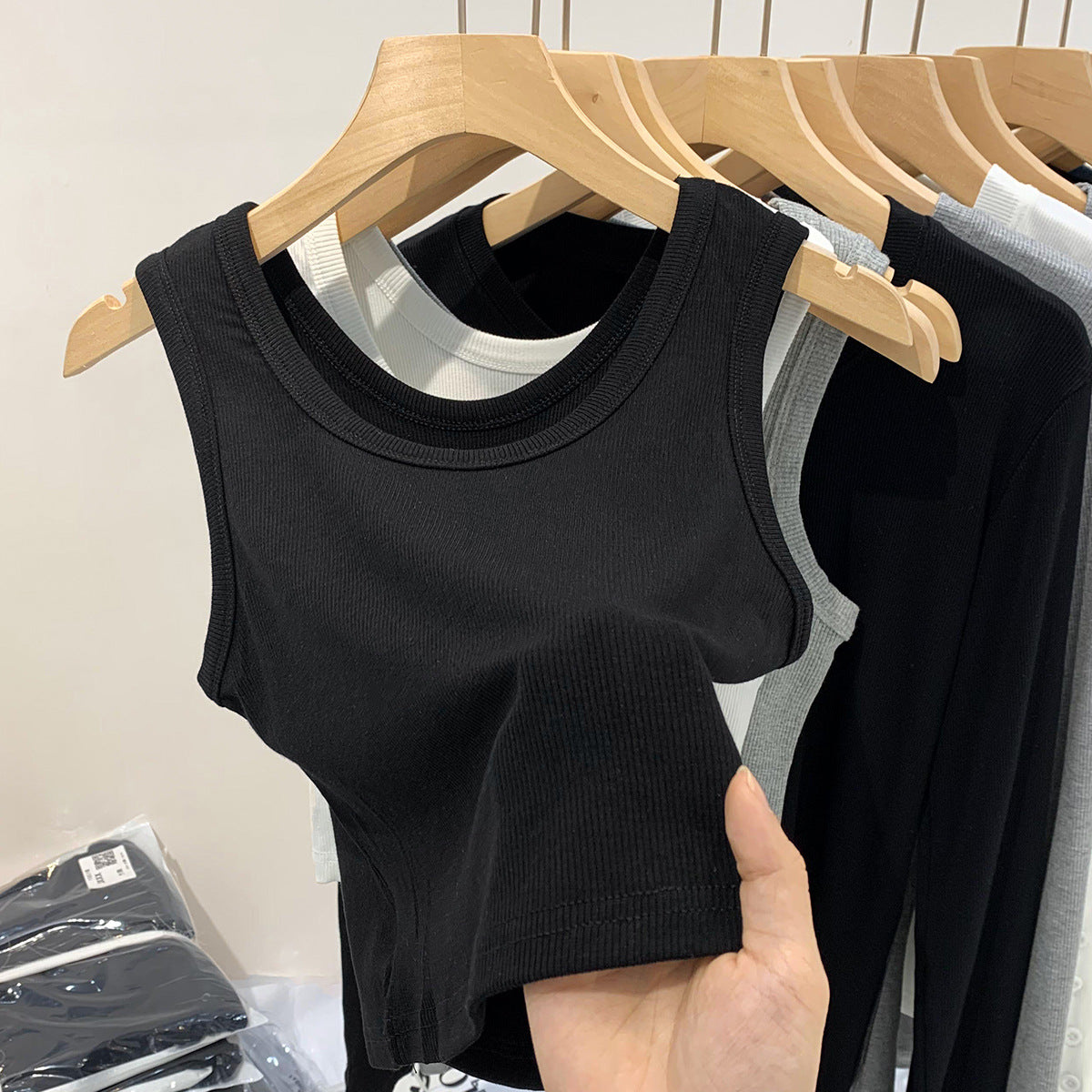 Women's Threaded Camisole Sports Vest - Summer Activewear Essential