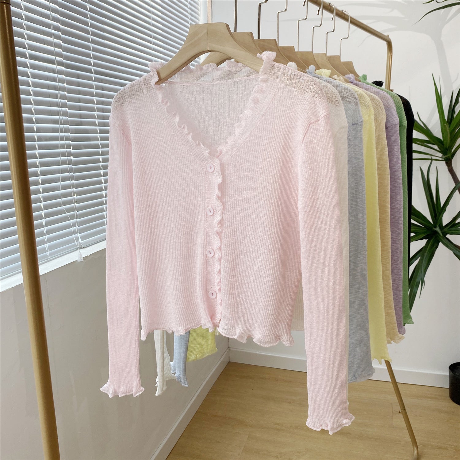 Women's Lightweight Ruffled Knitted Cardigan - Long Sleeve V-Neck Sunscreen Cover-Up