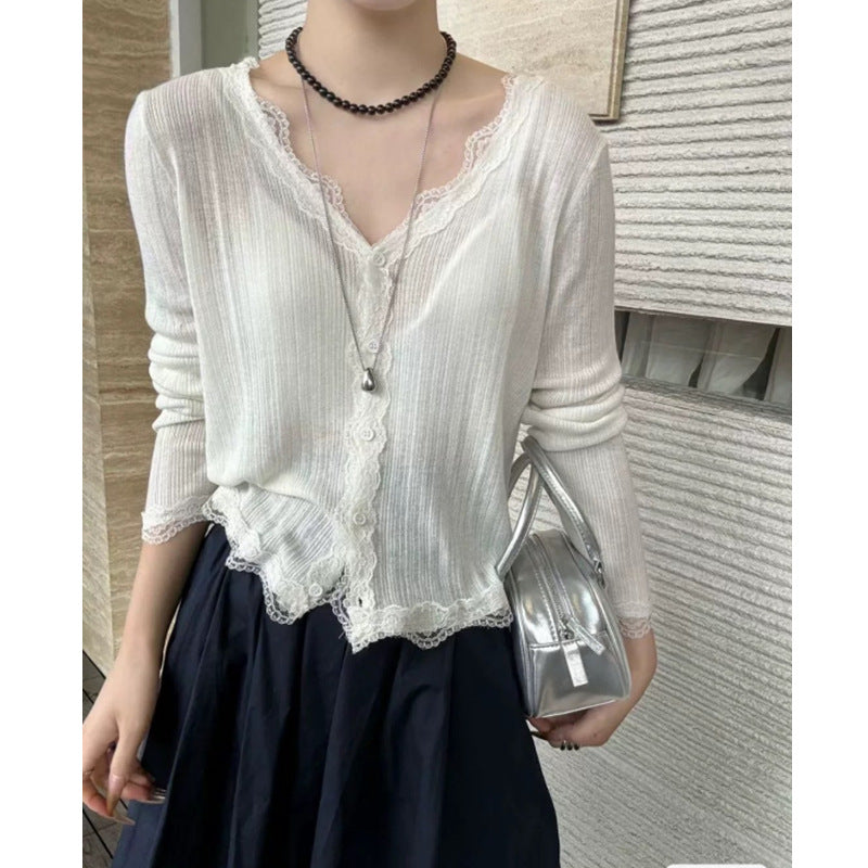 Summer Sweetheart Vibes - Lace-Edged V-Neck Sun Protection Cardigan