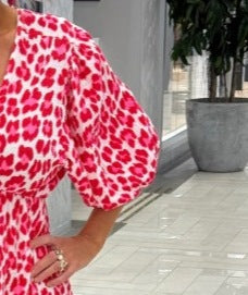 Women's Printed Deep V-Neck Three-Quarter Sleeve Waist Tie Loose-Fit Dress