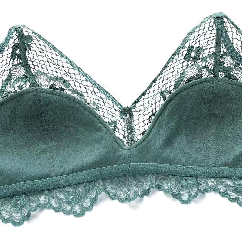 Women lace high-end French bra without wires to wrap the breasts Bra Set