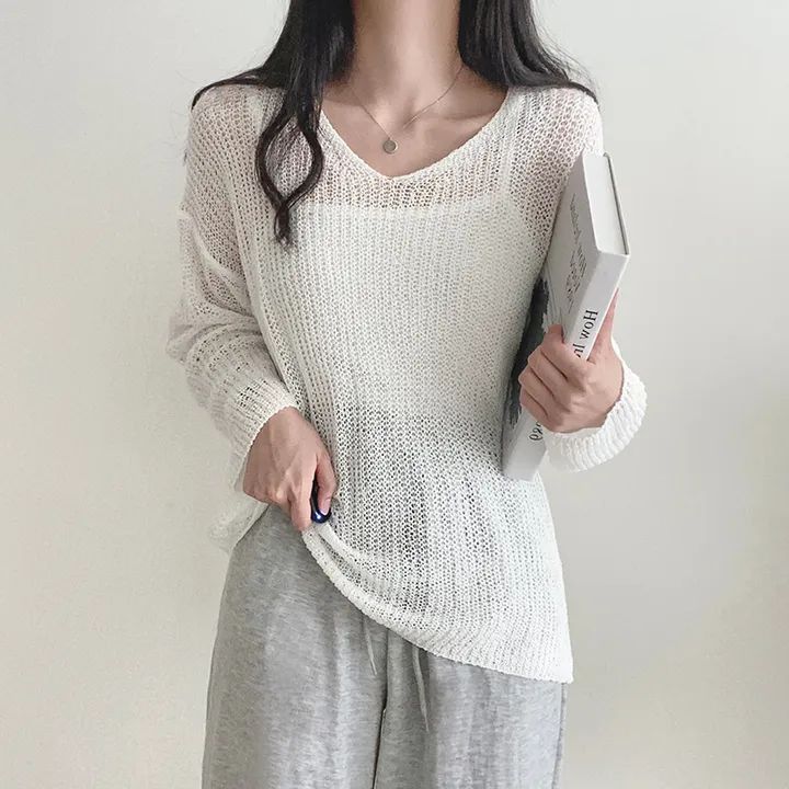 Summer Thin Sun Protection Blouse - The Perfect Light Layer for Sunny Days