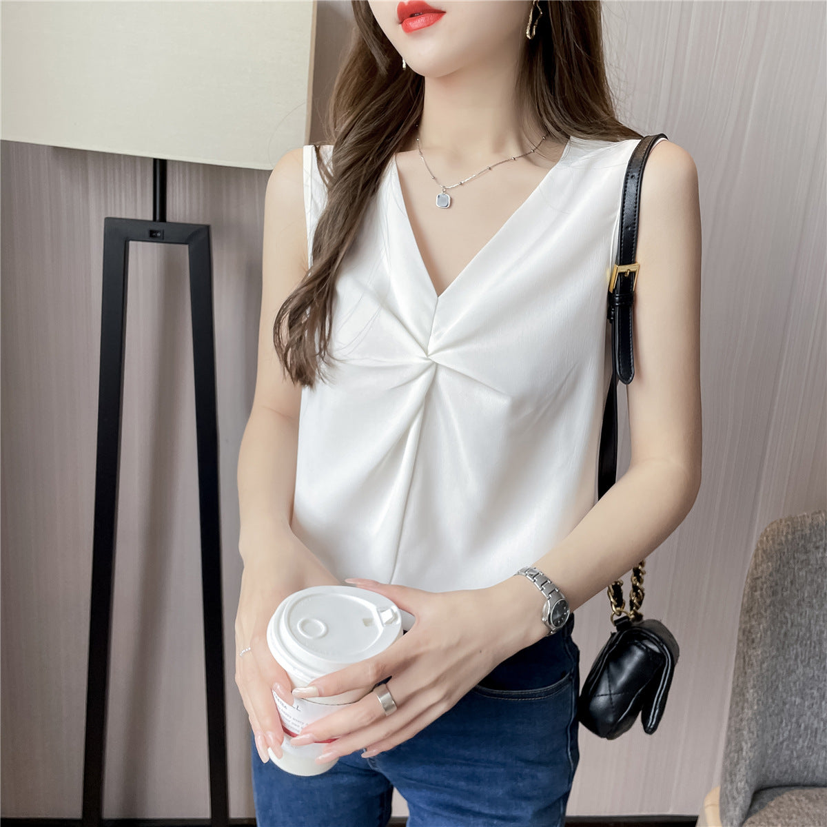 Niche Design Sleeveless V-Neck Camisole - Summer Essential Layer