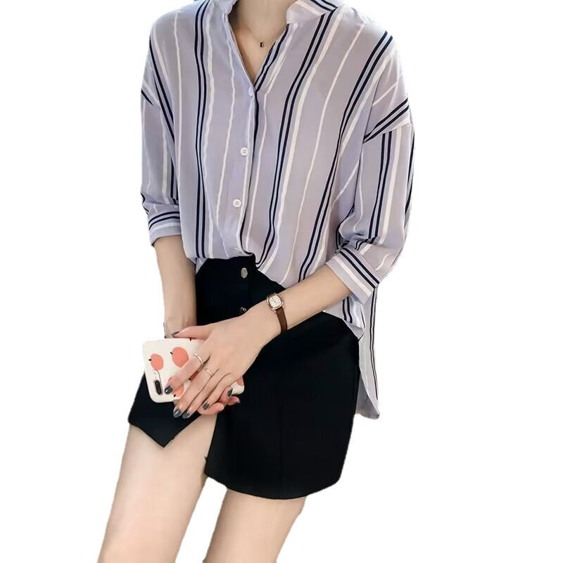 Women's Plus Size Striped V-Neck Three-Quarter Sleeve Loose Fit Top