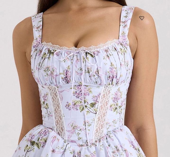 Women's Printed Backless Suspender Waist-Enhancing Puffy Dress