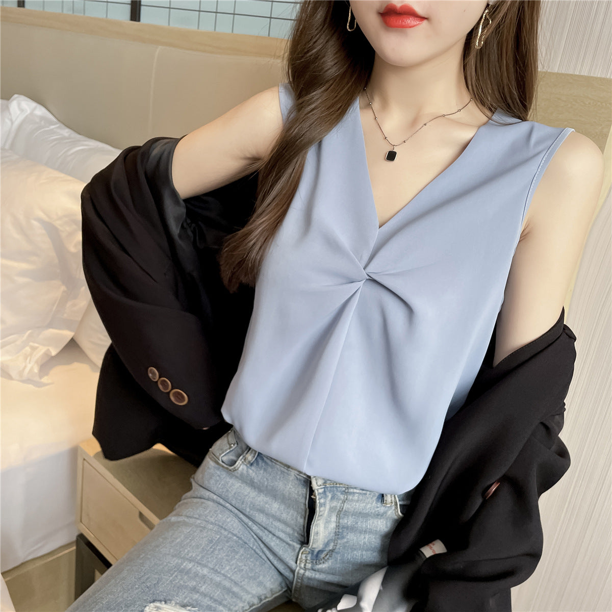 2025 Summer Women's Chiffon V-Neck Camisole - Sleek Suit Innerwear & Effortless Outerwear