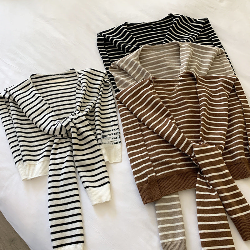 Knitted Striped Shawl for Women - Lightweight Spring & Autumn Wrap | Versatile Waistcoat Design | Air-Conditioned Room & Neck Pr