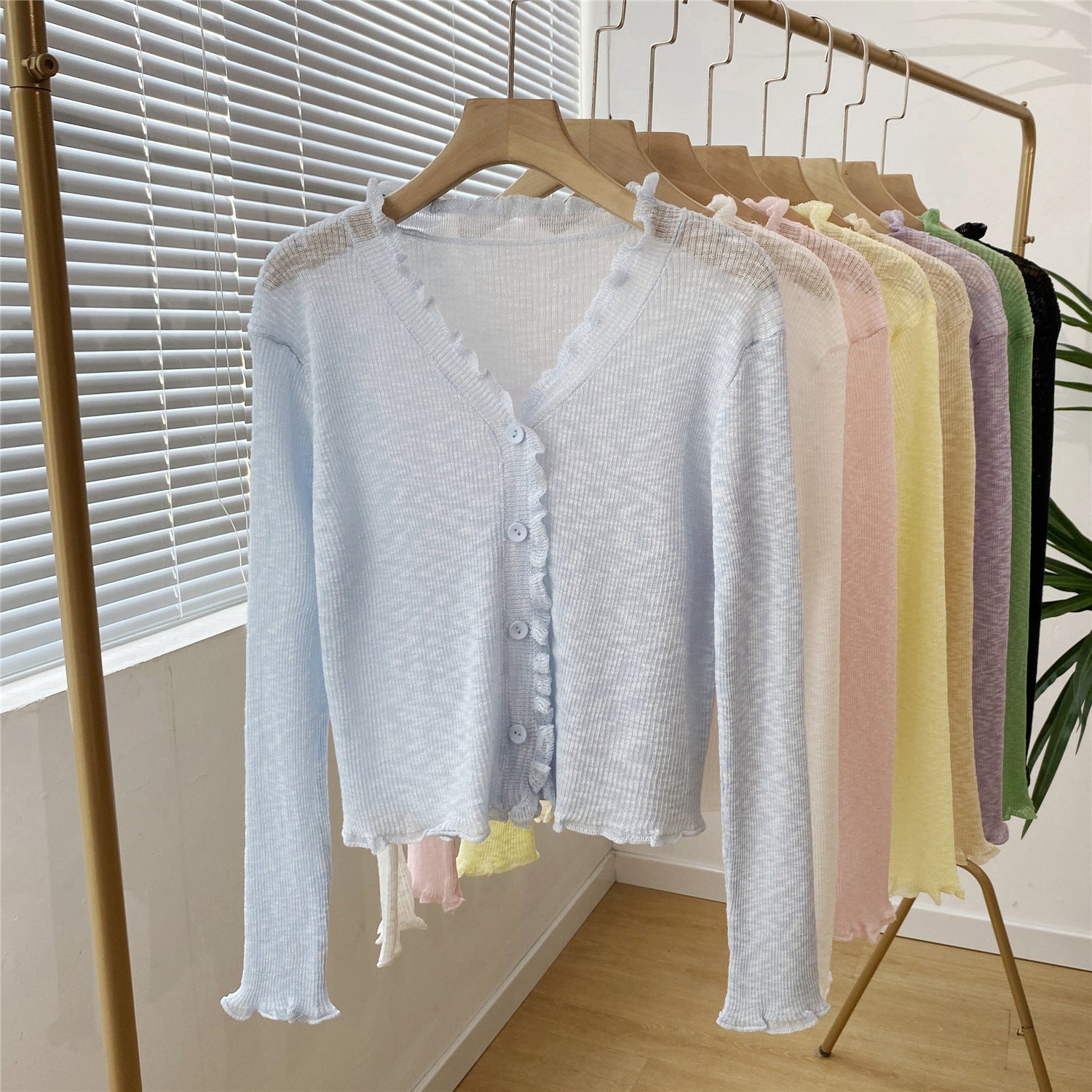 Women's Lightweight Ruffled Knitted Cardigan - Long Sleeve V-Neck Sunscreen Cover-Up