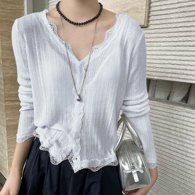Summer Sweetheart Vibes - Lace-Edged V-Neck Sun Protection Cardigan