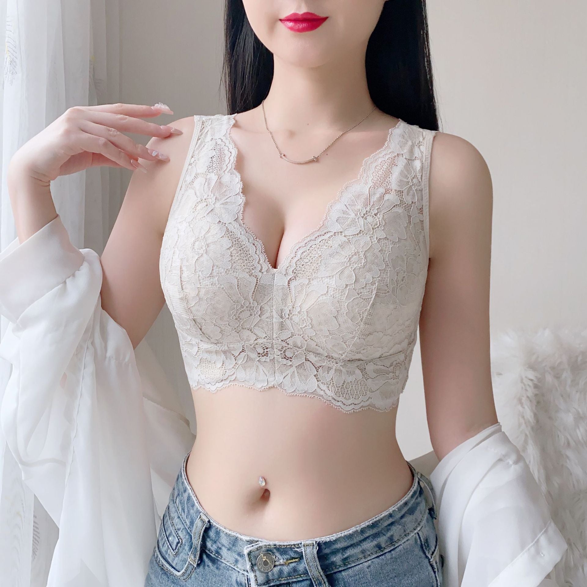 Full Cup Lace Support Bra with Beautiful Back