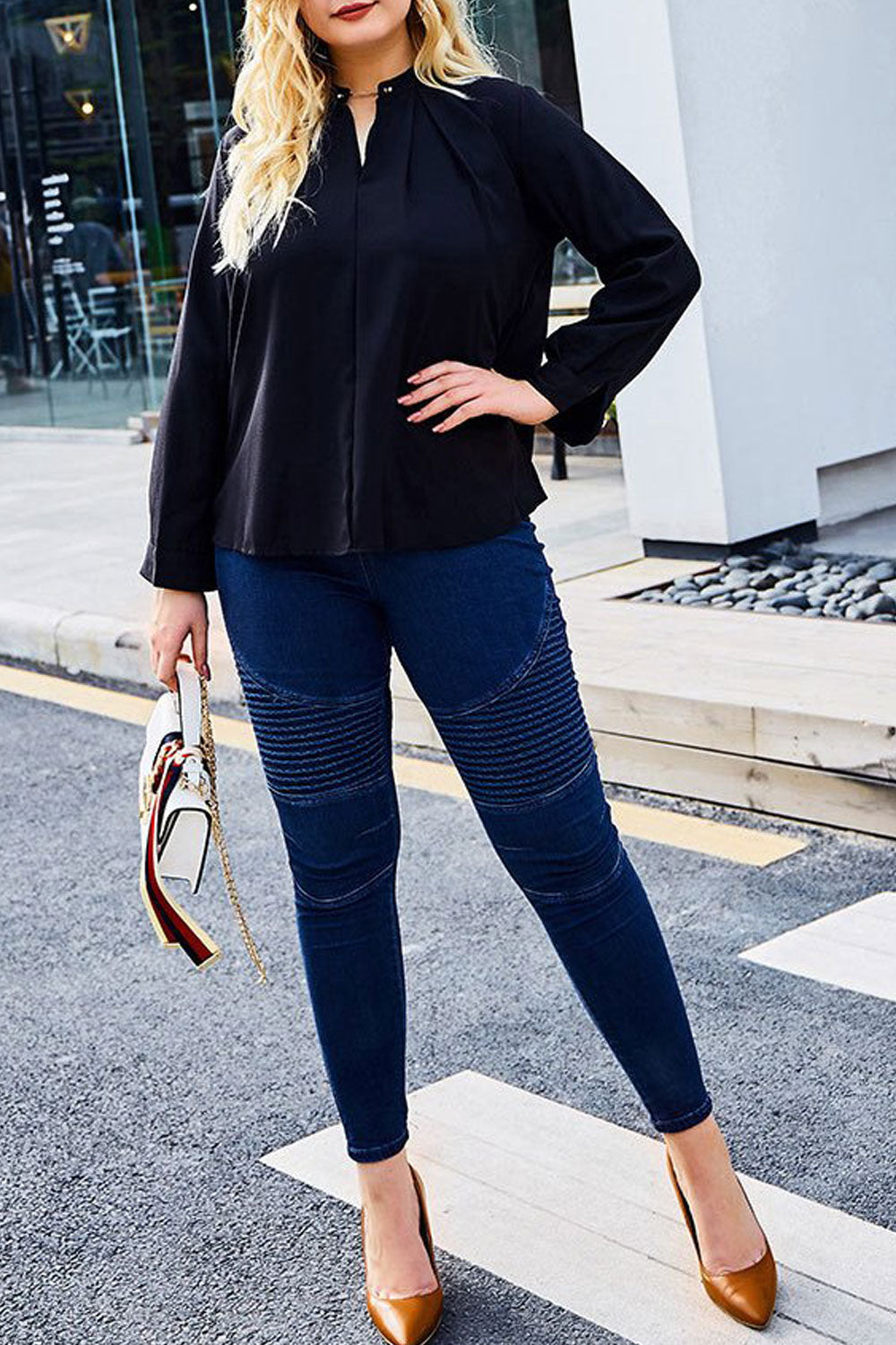 Women Plus BV-Neck Long Sleeve Loose Fit Fashion Shirt
