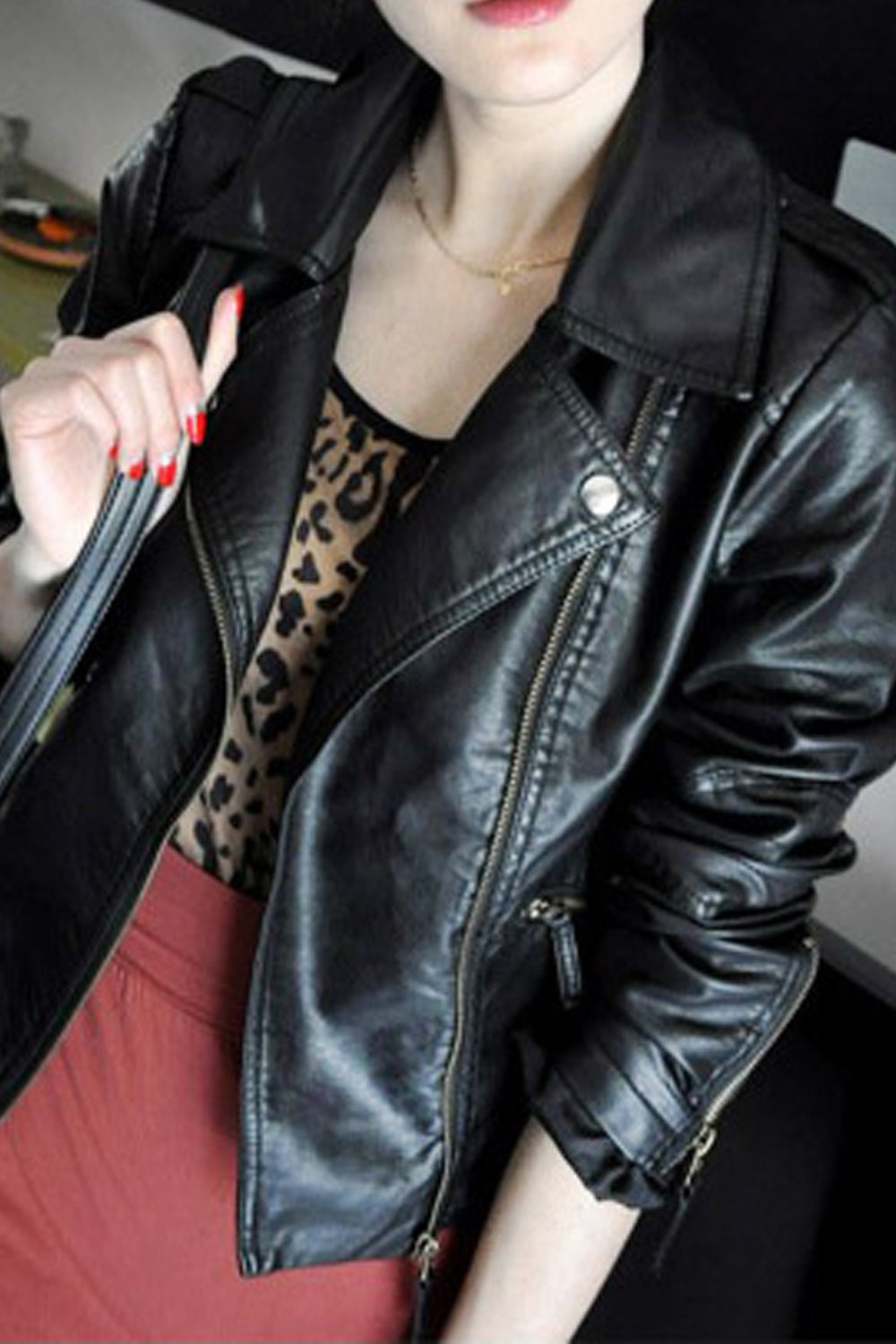 Women Fashionable Long Sleeve Elegant Collar Neck Leather Jacket