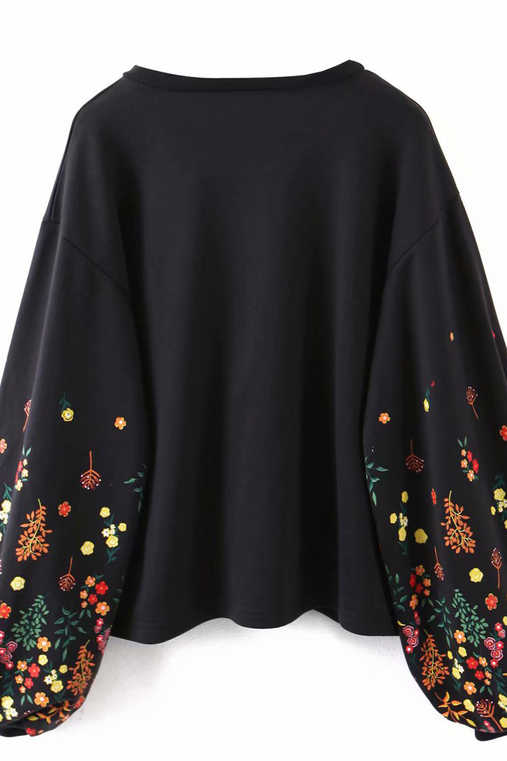 Women Easy Round Neck Soft Embroidered Pattern Long Sleeve Sweatshirt