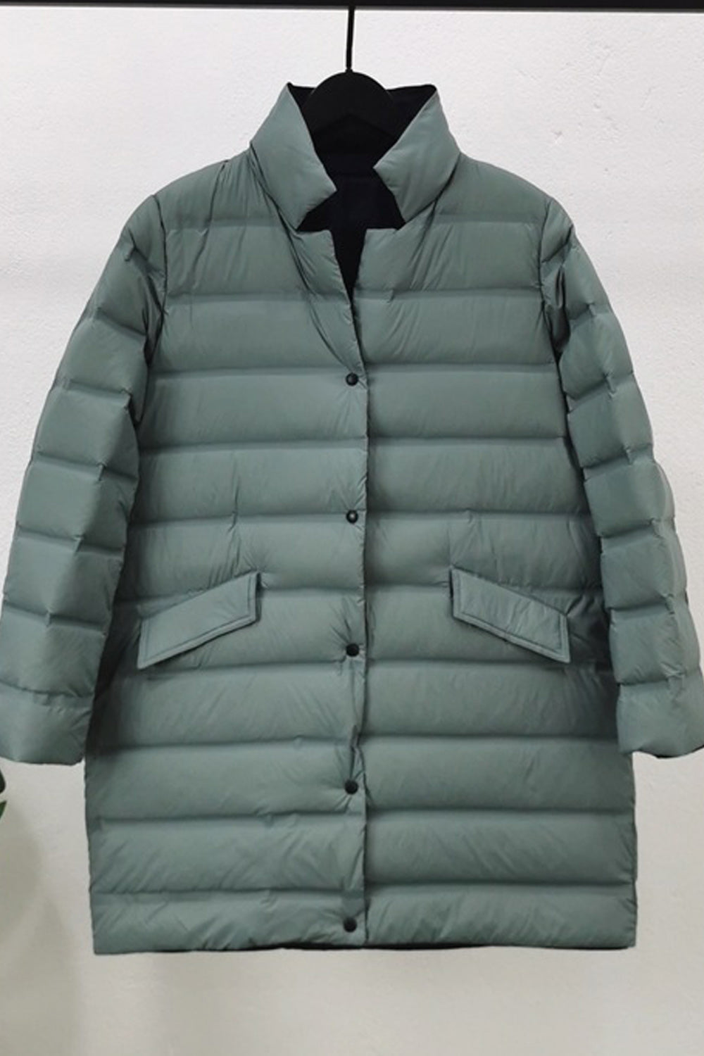 Women Solid Colored Flap Pocket Long Sleeve Stand Collar Padded Jacket