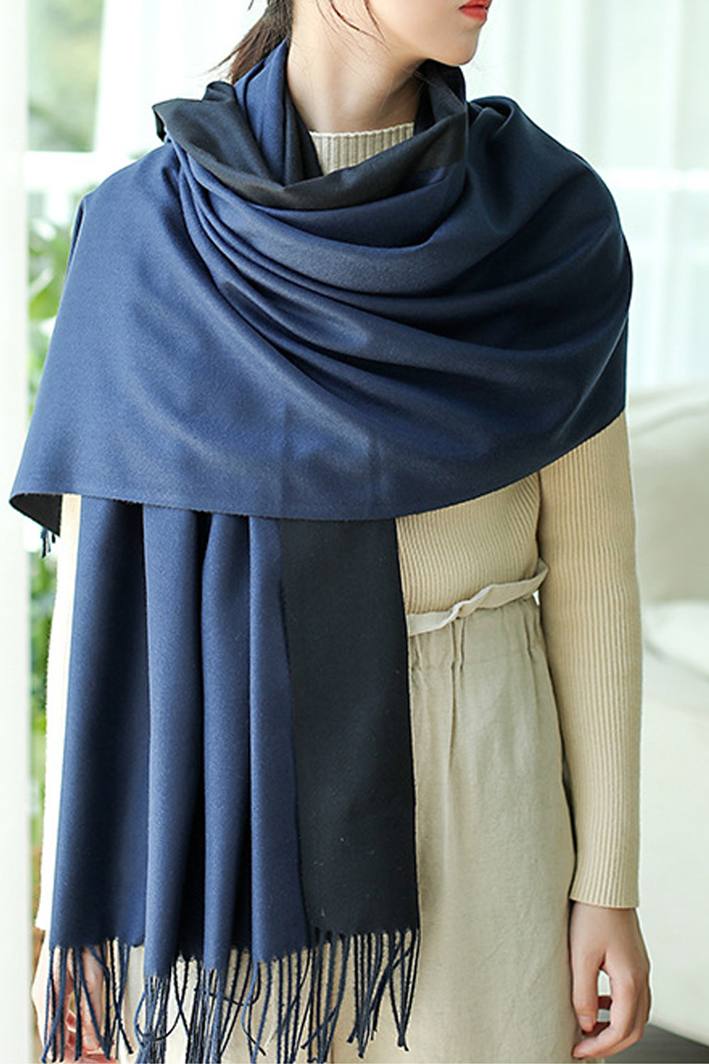 Women Rectangular Shape Solid Colored Thick Autumn Muffler