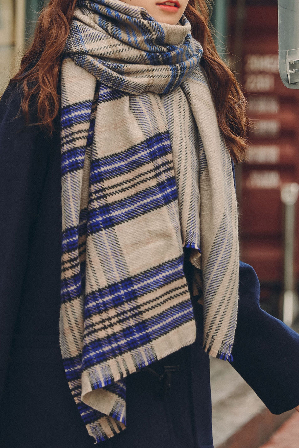 Women Cashmere Long Length Cozy Plaid Pattern Muffler