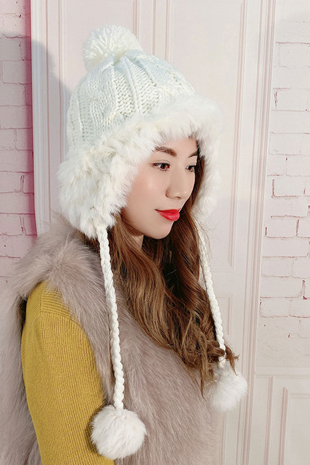 Women Casual Outdoor Woolen Ball Strap Warm Knitted Hat