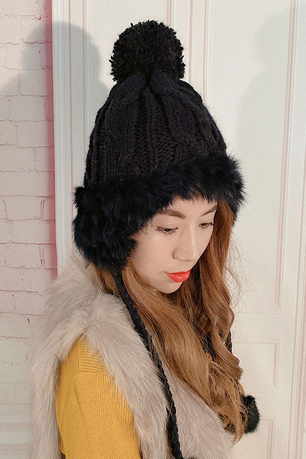Women Casual Outdoor Woolen Ball Strap Warm Knitted Hat