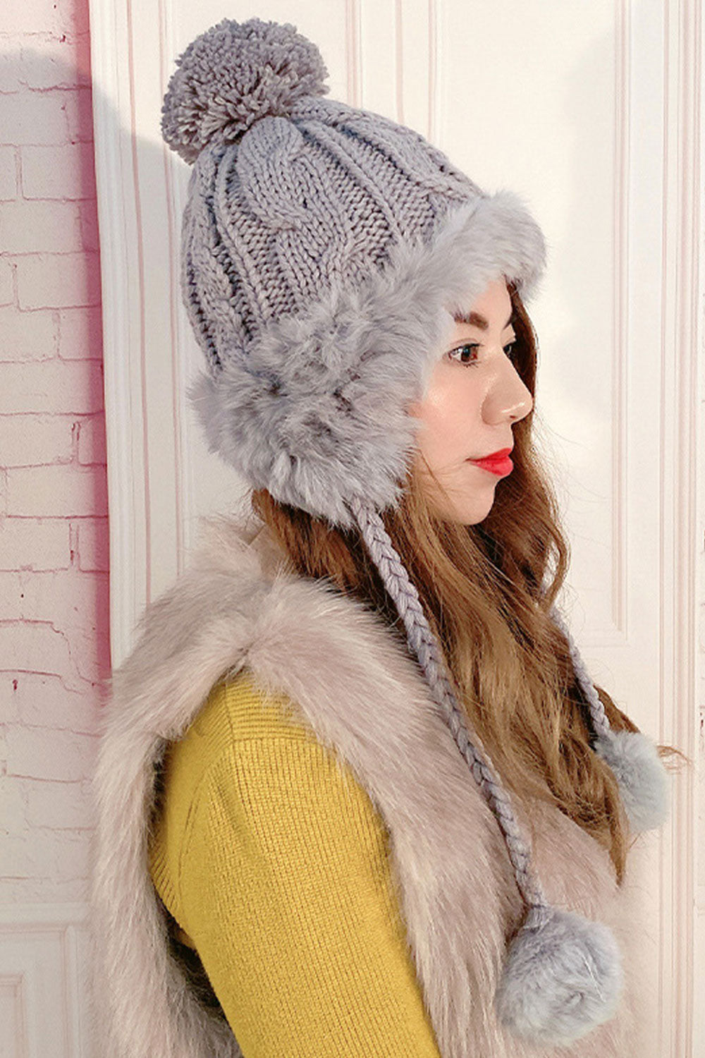Women Casual Outdoor Woolen Ball Strap Warm Knitted Hat