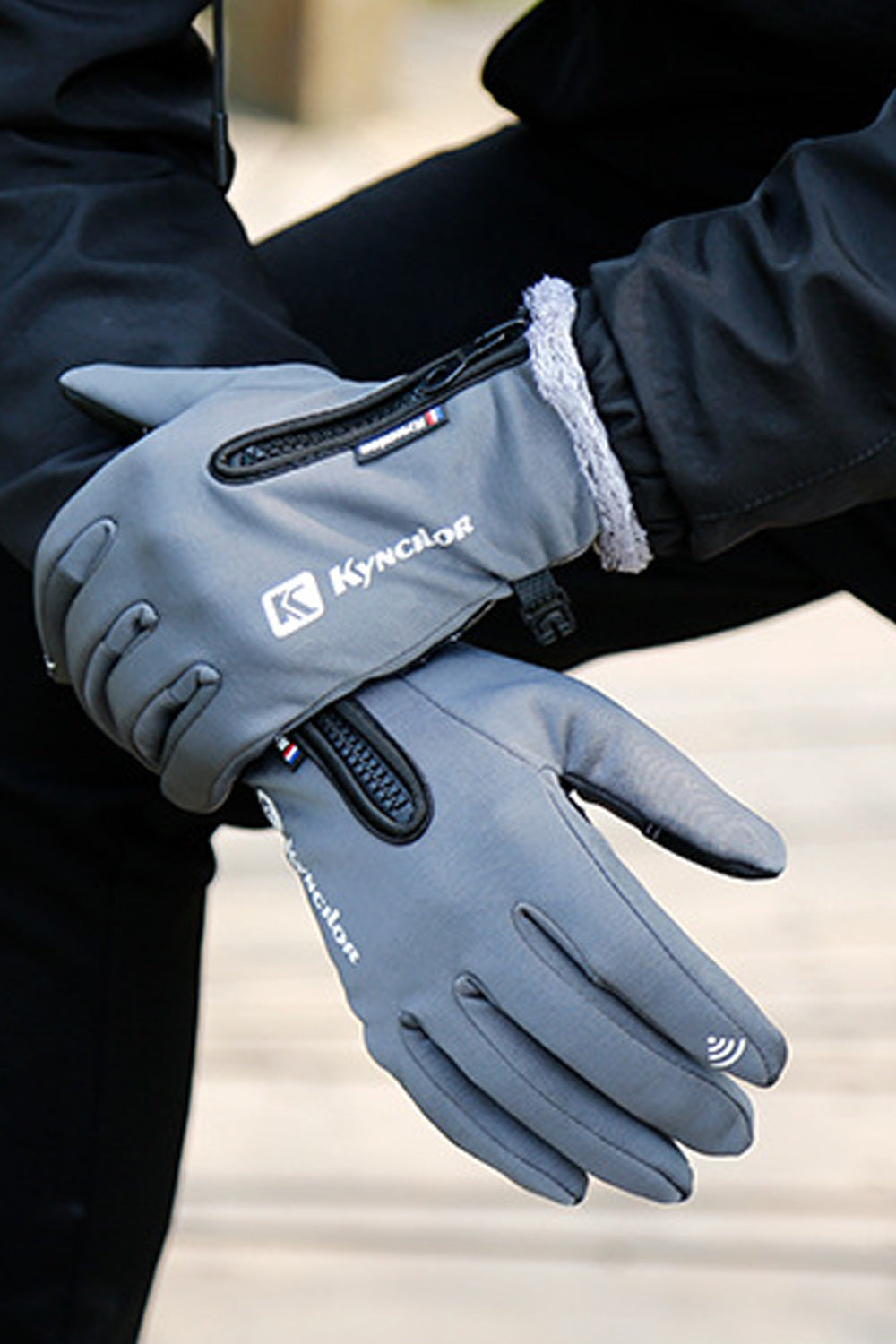 Women Zip Closure Water Repellent Windproof Gloves