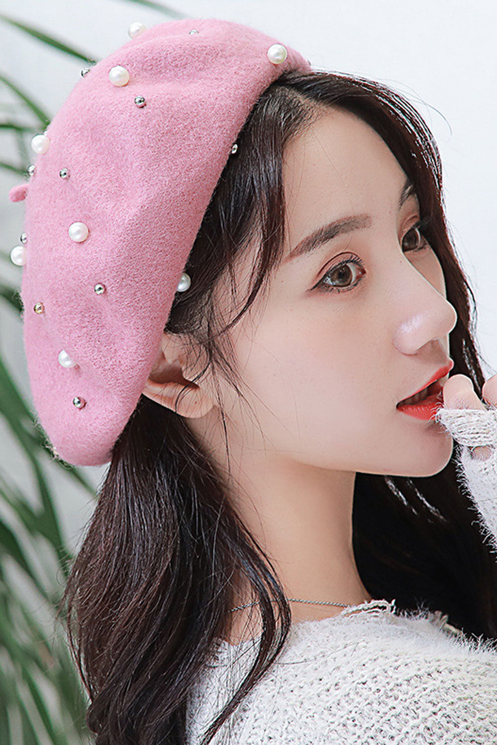 Women Elegant Pearl Decorated Warm Fashion Beret Hat