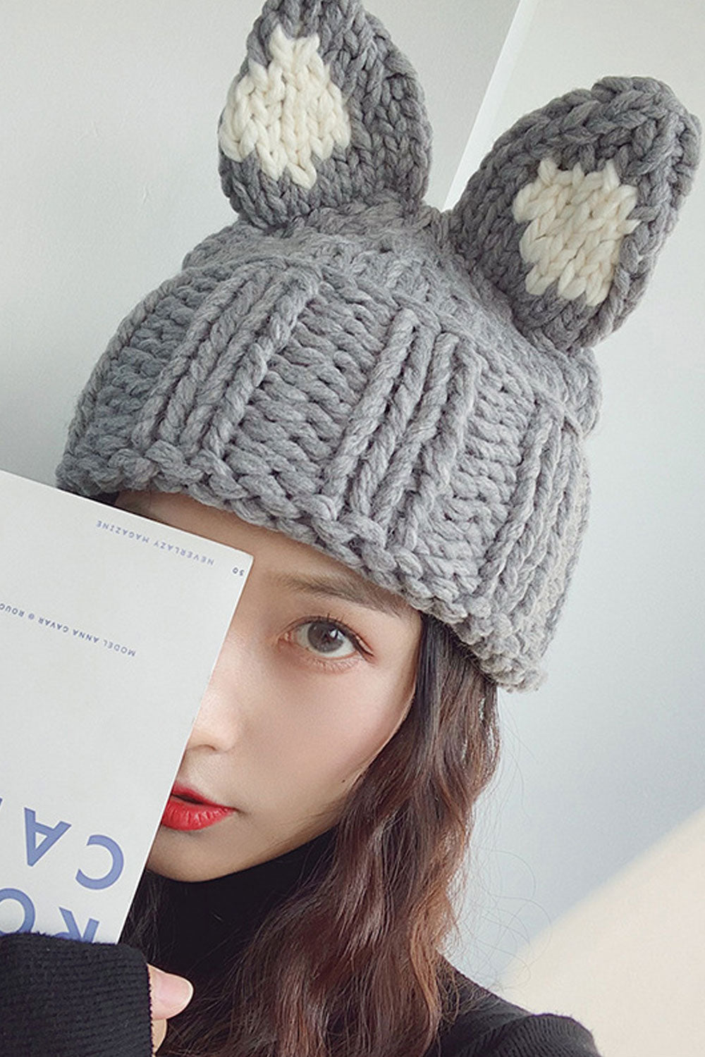Women Pretty Cat Ear Winter Fashion Knitted Hat