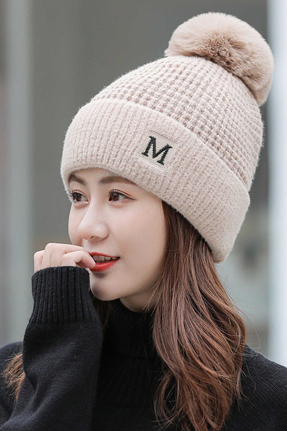 Women Letter Pattern Solid Colored Trendy Knitted Hat