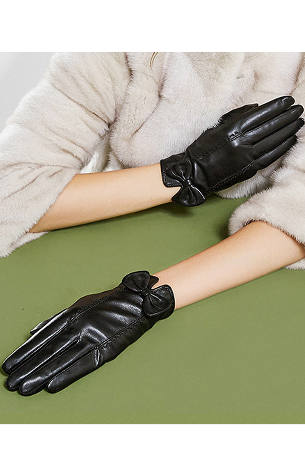 Women Outdoor Bow Decorated Coldproof Leather Gloves