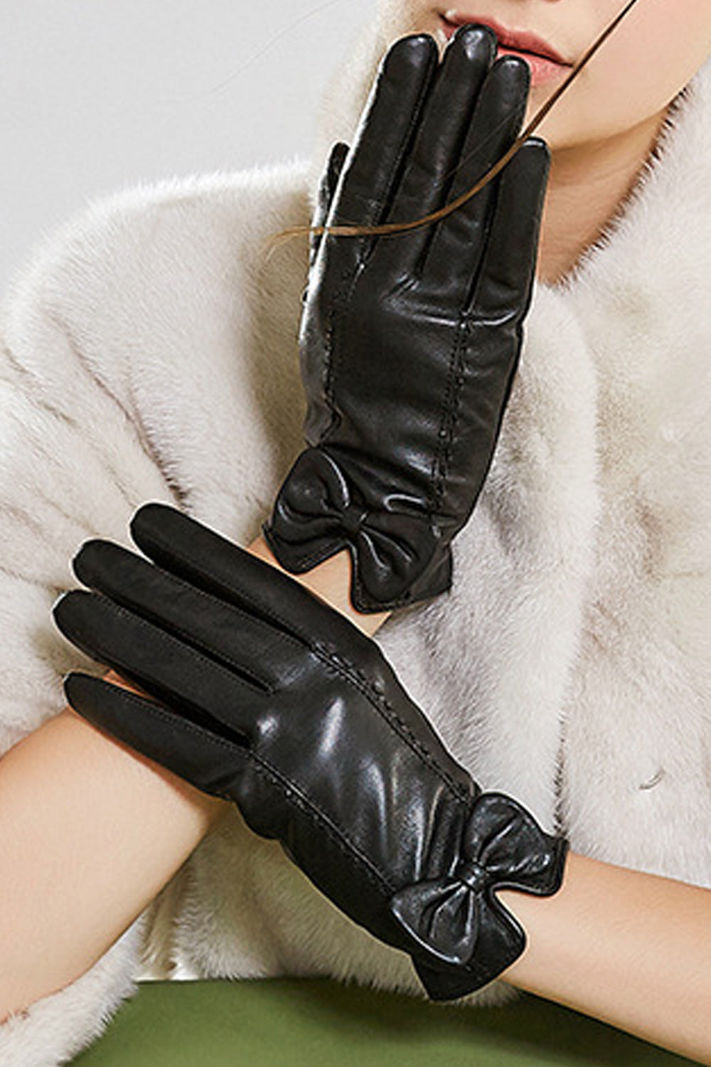 Women Outdoor Bow Decorated Coldproof Leather Gloves