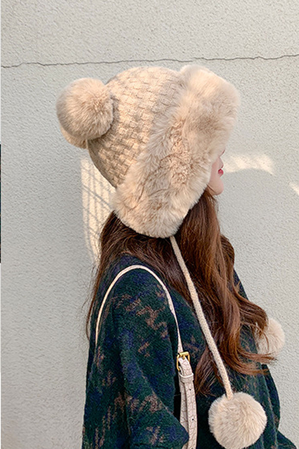 Women Warm Hairball Decorated Ear Protection Knitted Hat
